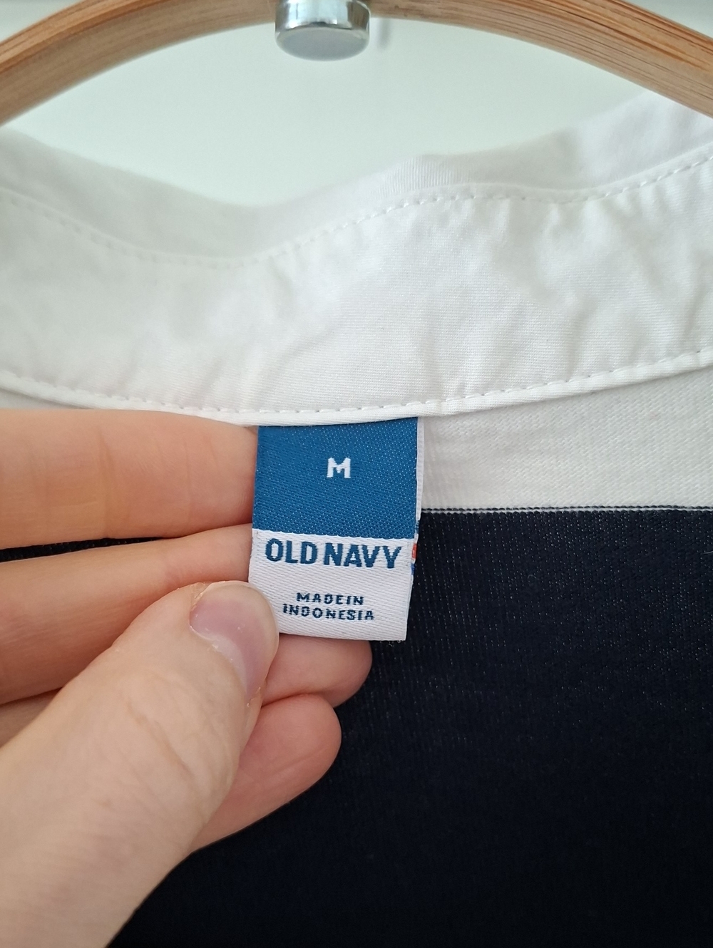 Old Navy Classic Preppy Summer Navy & White Striped Rugby Polo (Size M) - Picture 7 of 8